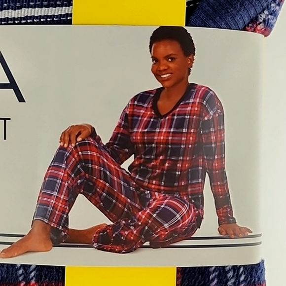 NWT NAUTICA Women's Sleepwear  Set 2 Piece Red Navy Fleece Plaid Stretch Sz S - Picture 6 of 8